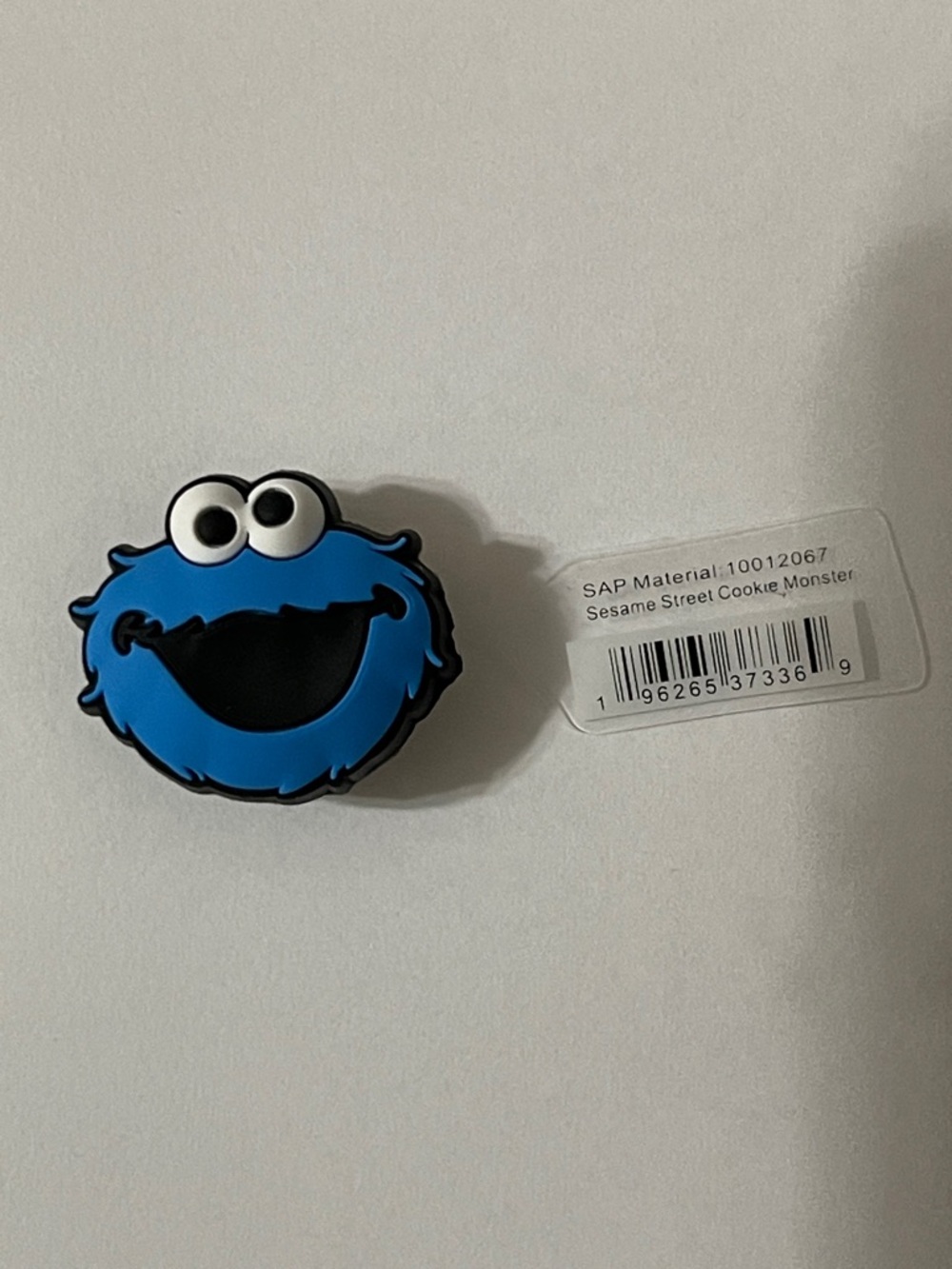 ✨Crocs “Cookie Monster” Sesame Street Jibbitz (NO LONGER AVAILABLE) - NWT✨